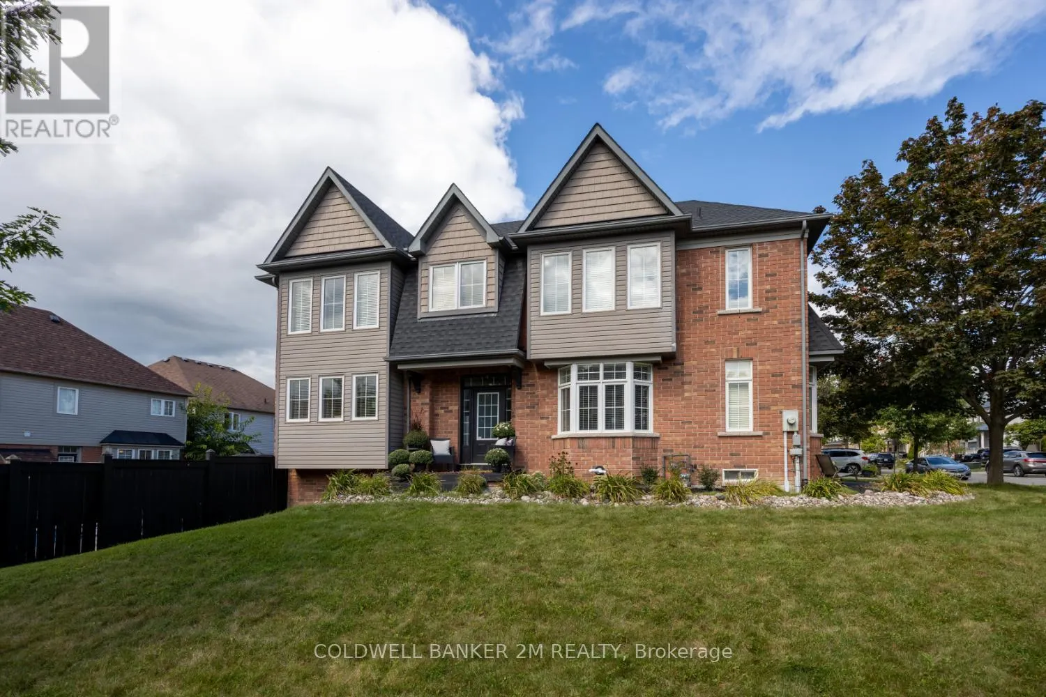 2 WOODBINE PLACE