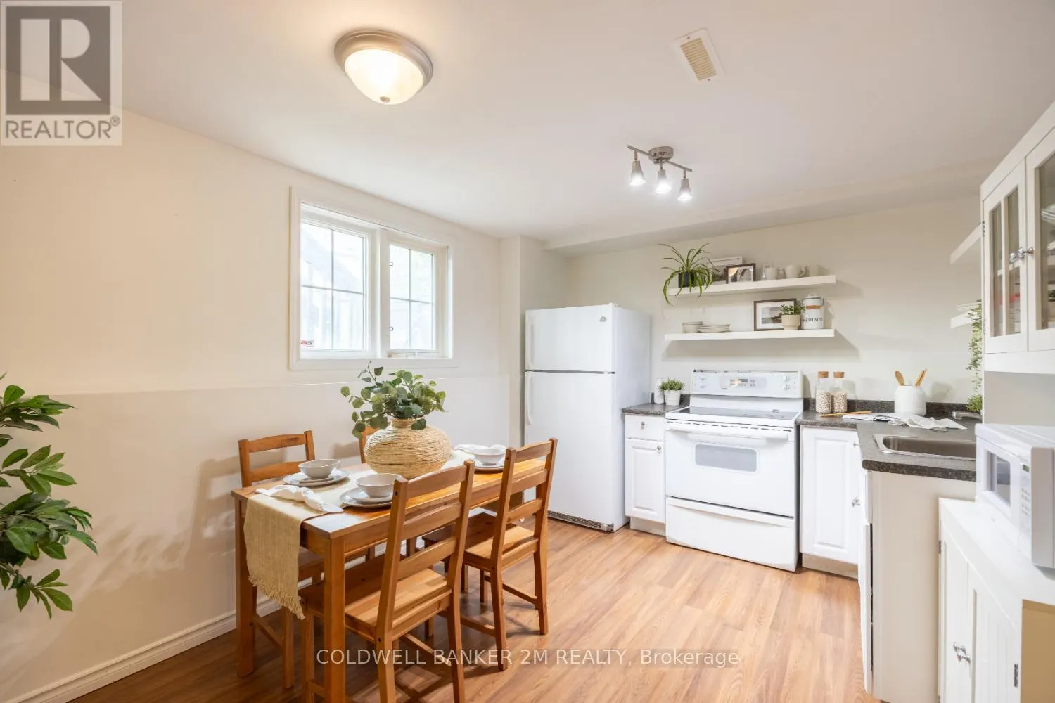 2 WOODBINE PLACE