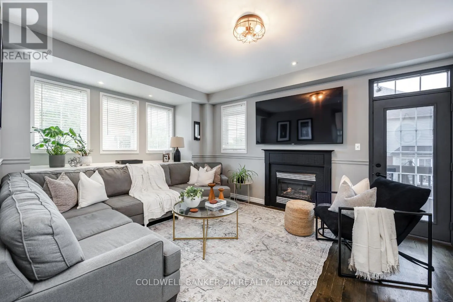 2 WOODBINE PLACE