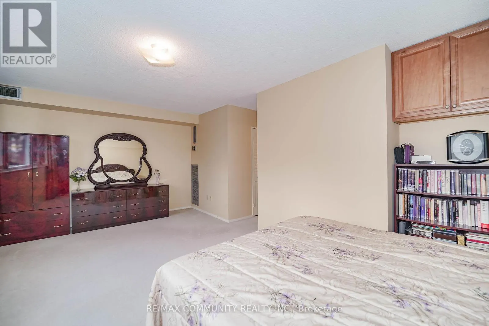 302 - 3131 BRIDLETOWN CIRCLE