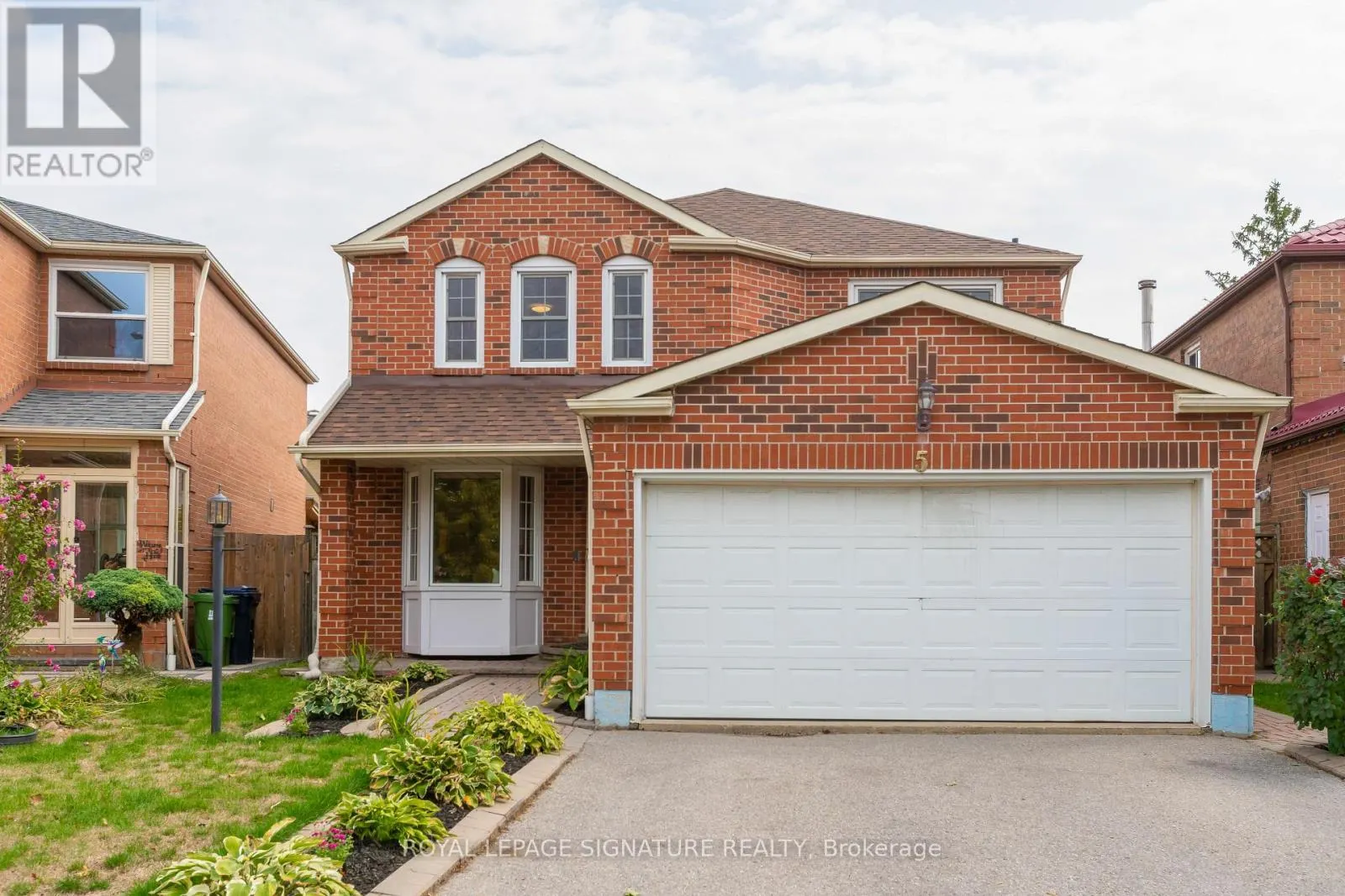 5 GROVER DRIVE
