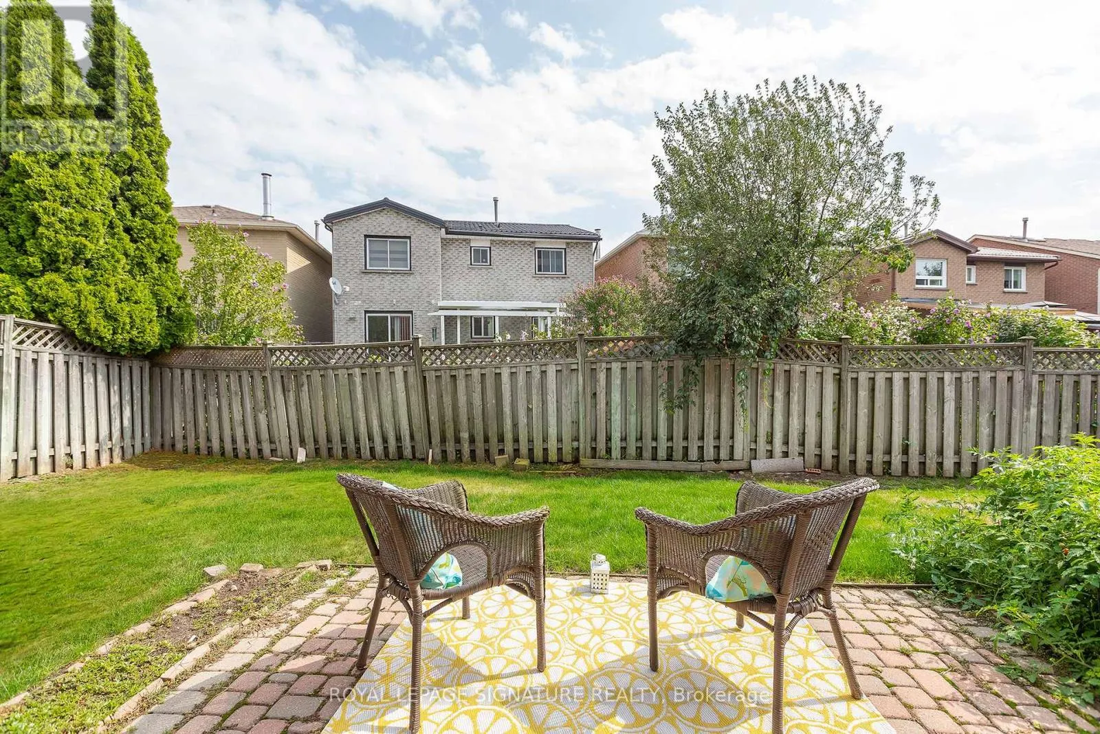 5 GROVER DRIVE