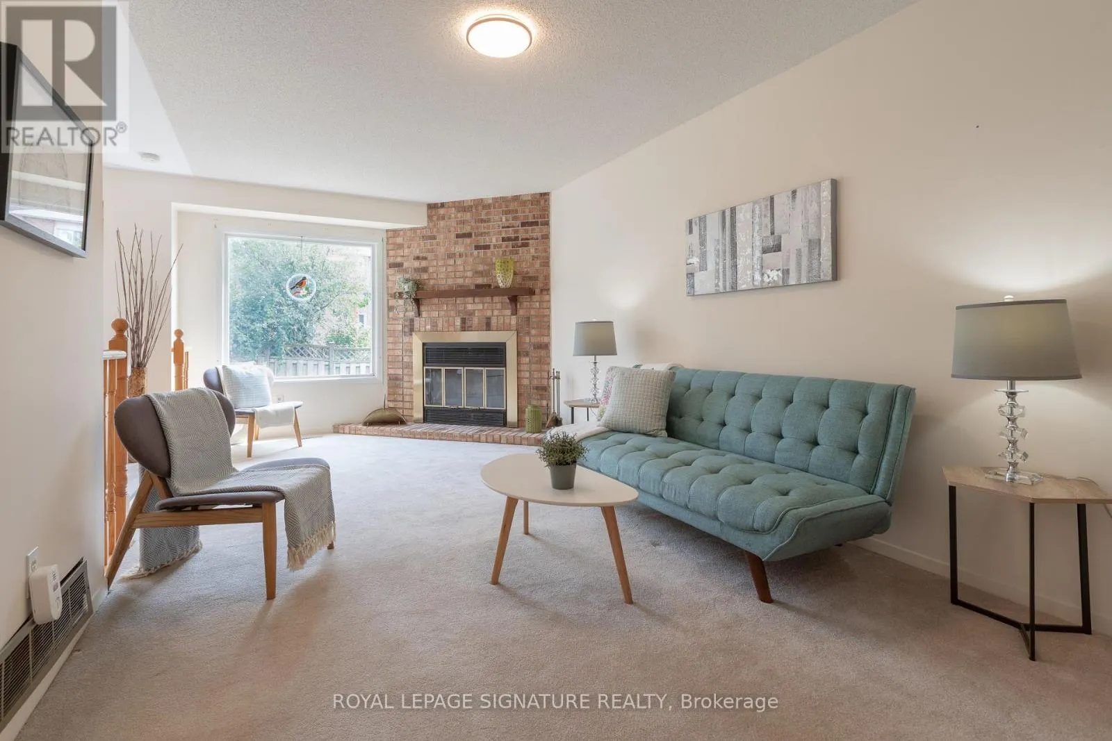 5 GROVER DRIVE