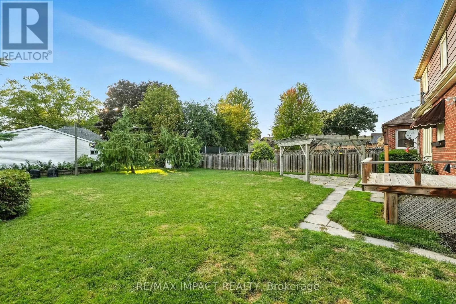 46 SIMPSON AVENUE