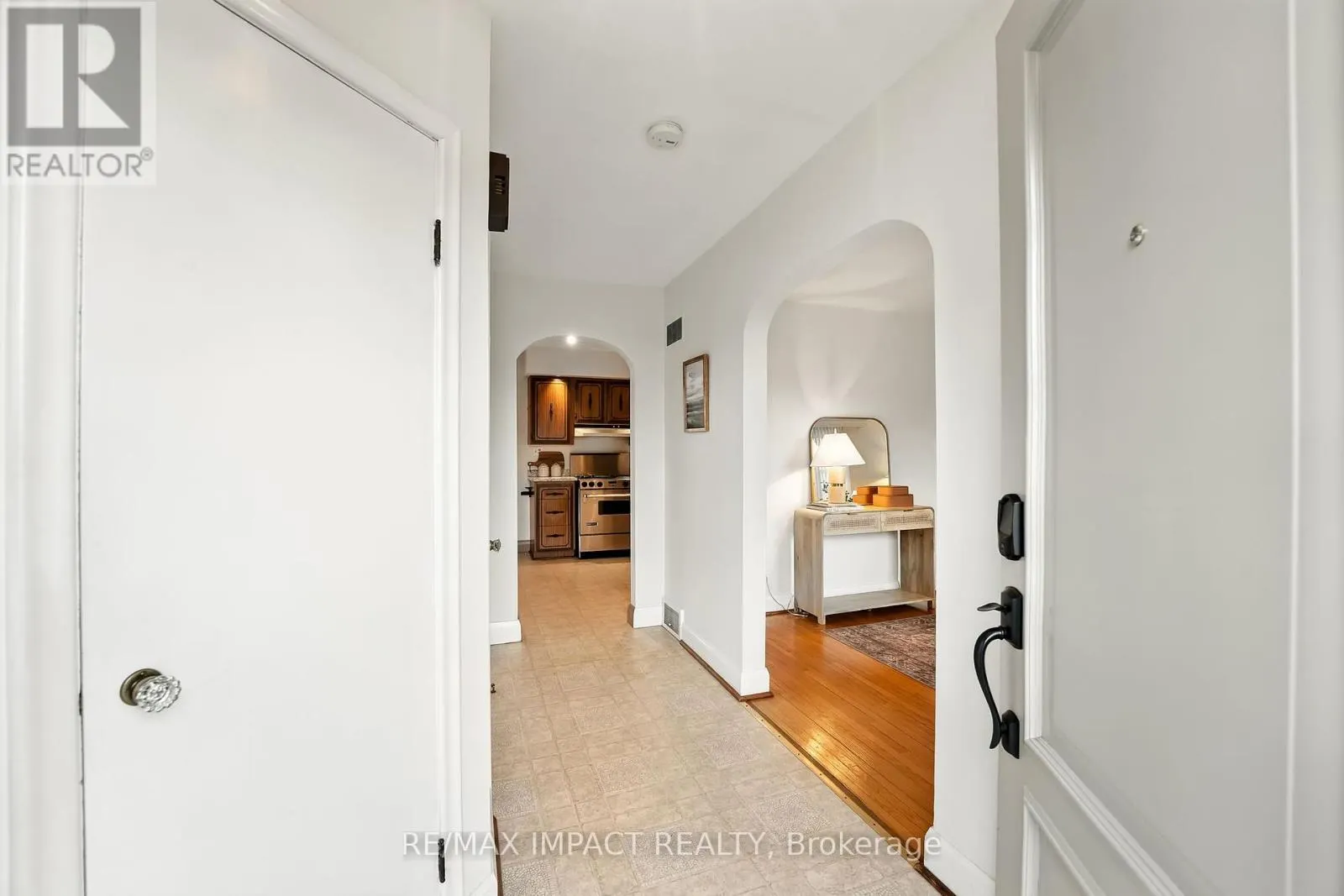 46 SIMPSON AVENUE