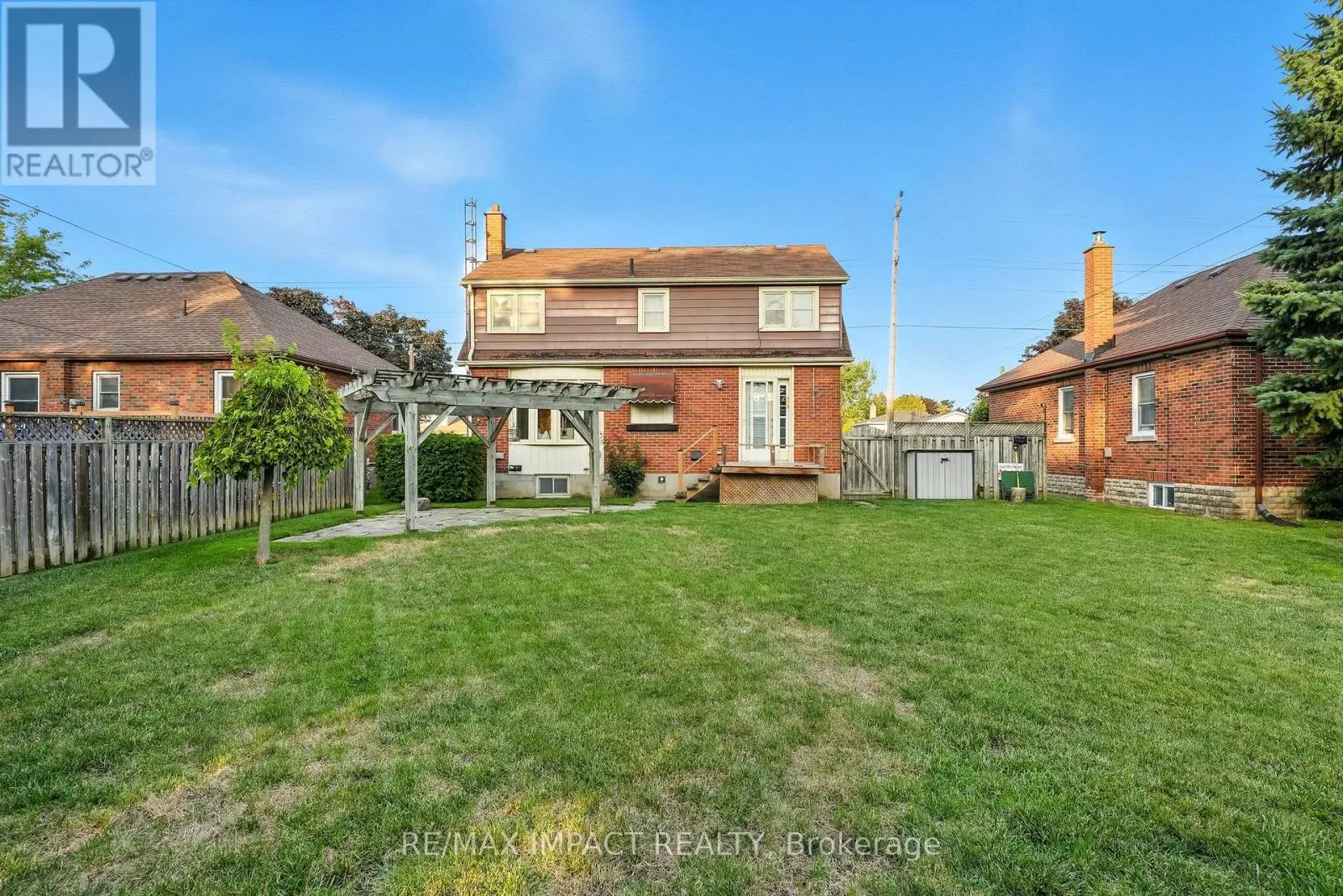 46 SIMPSON AVENUE