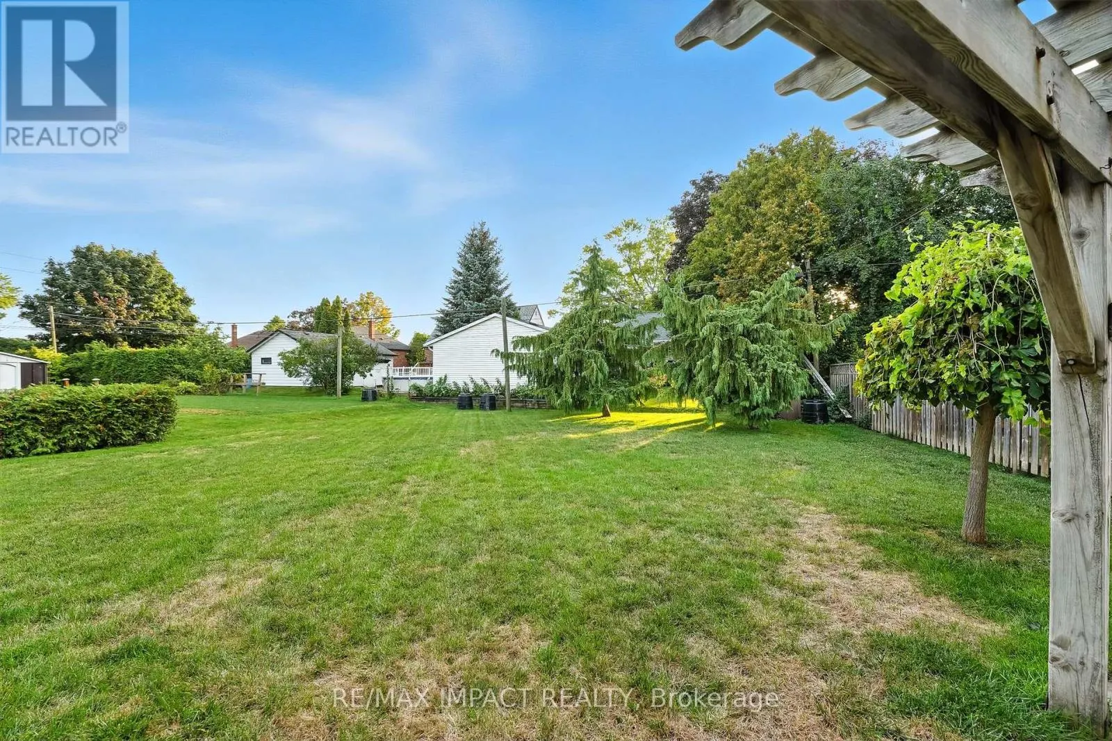 46 SIMPSON AVENUE