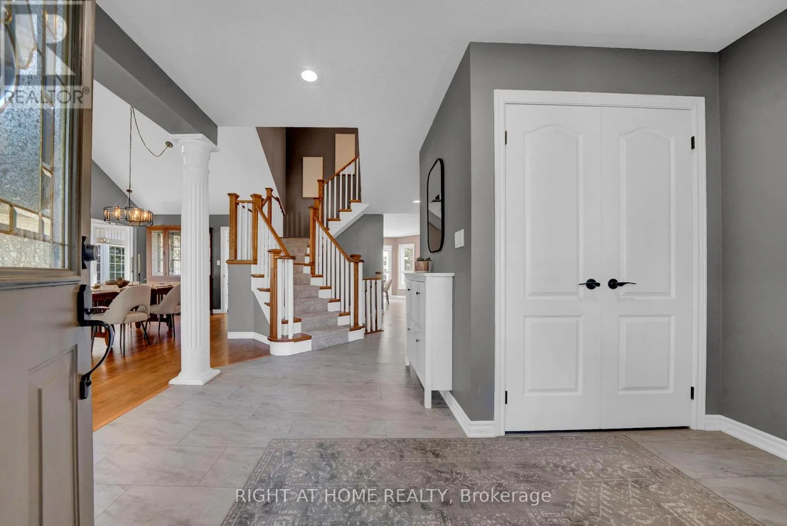 889 OBERLAND DRIVE