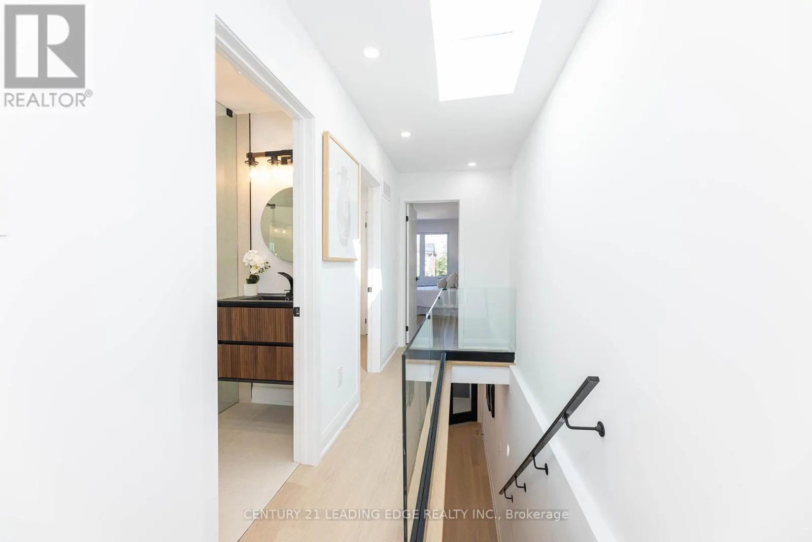 12 MARIGOLD AVENUE