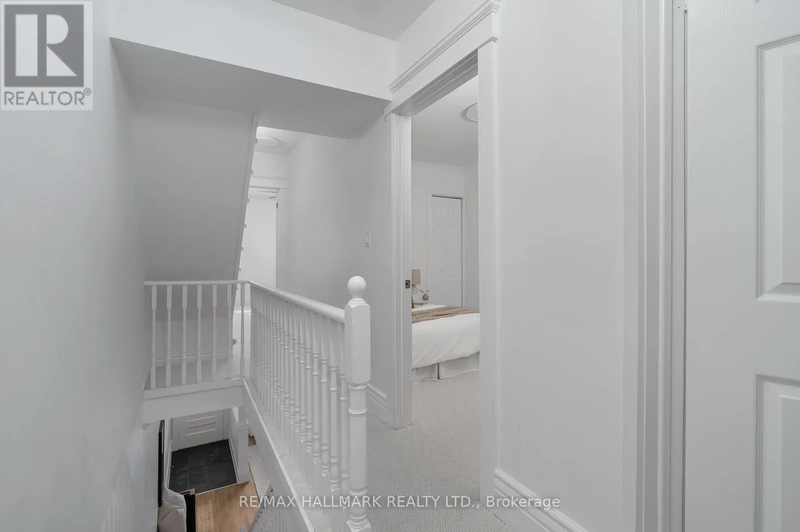 54 WROXETER AVENUE