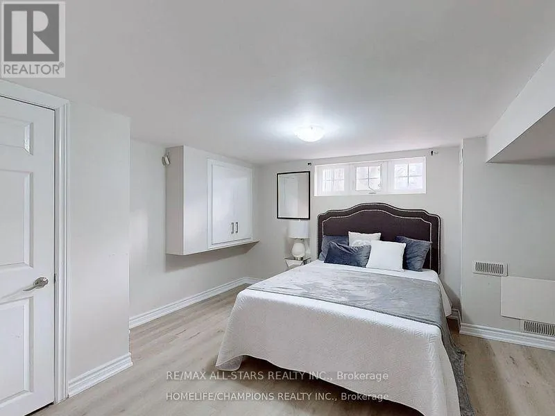 BASEMENT - 896 KENNEDY ROAD