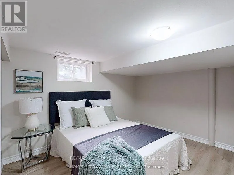 BASEMENT - 896 KENNEDY ROAD