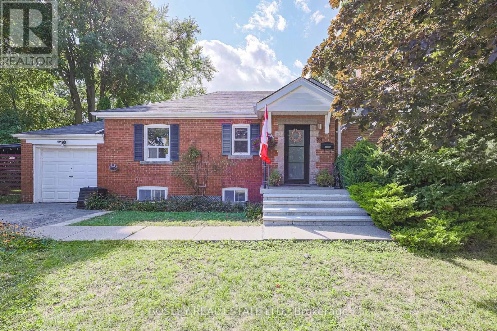 23 STAG HILL DRIVE