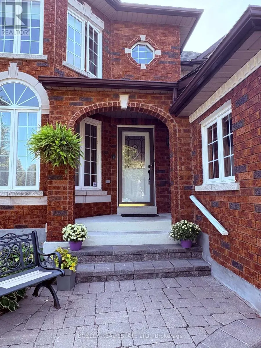 29 MORTIMER CRESCENT