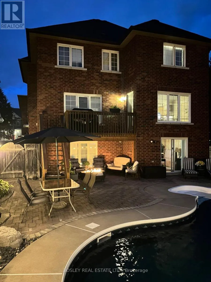 29 MORTIMER CRESCENT