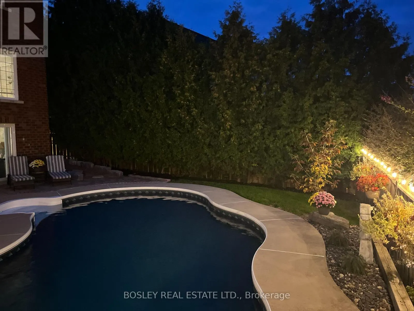 29 MORTIMER CRESCENT