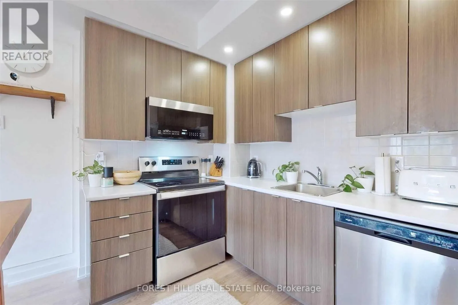 TH-2 - 60 ORCHID PLACE