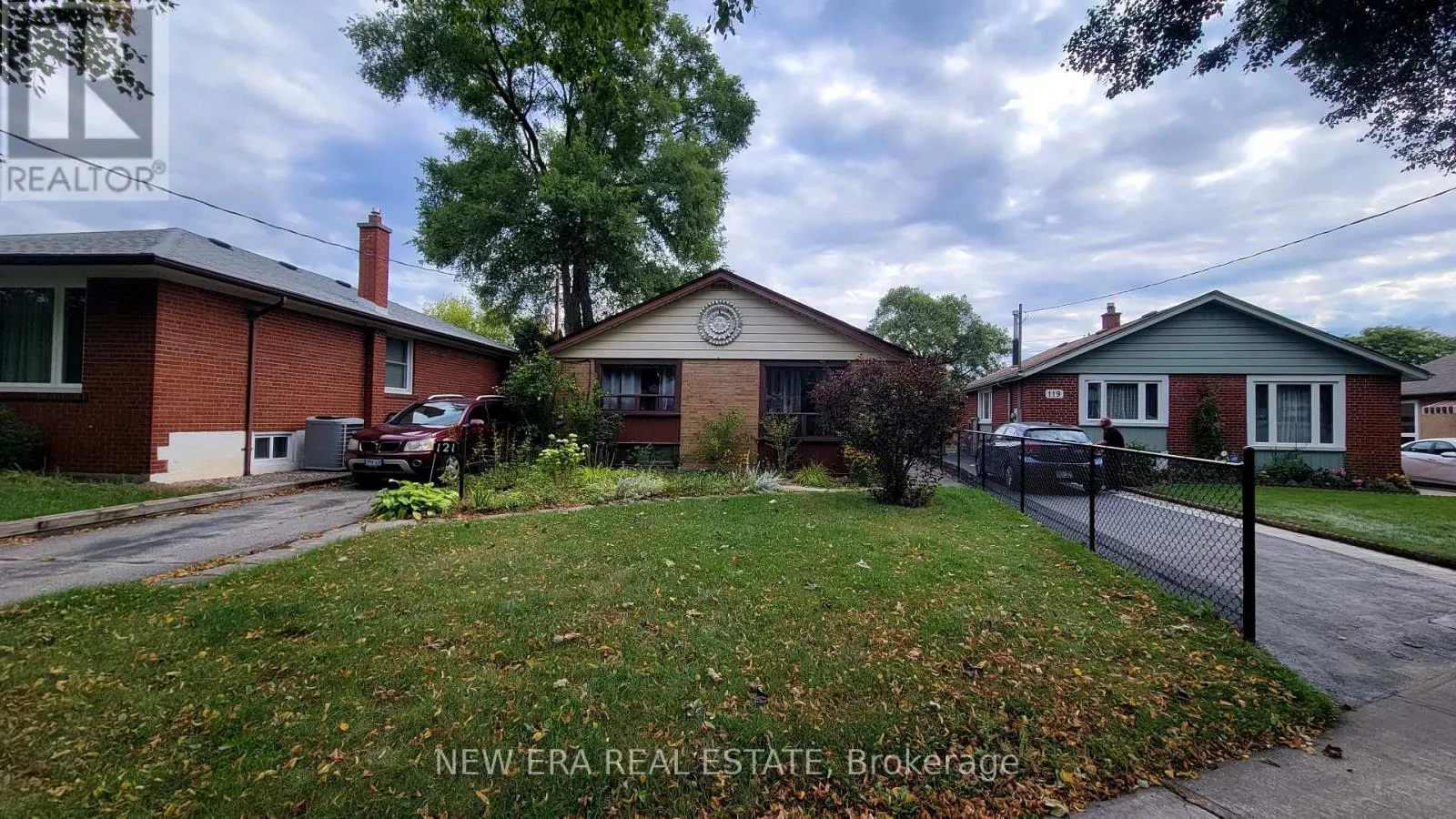 121 PANDORA CIRCLE