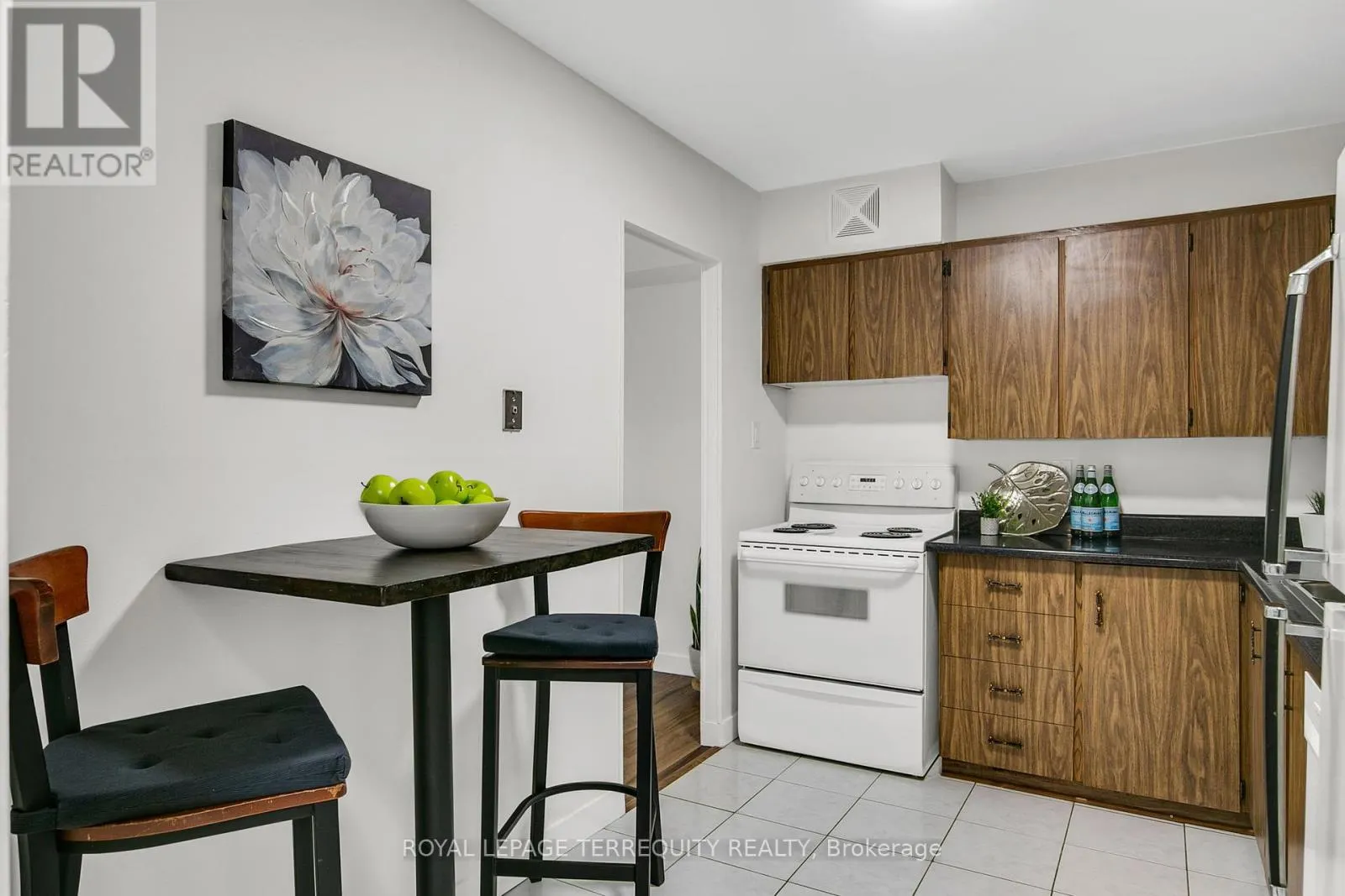 207 - 2500 BRIDLETOWNE CIRCLE