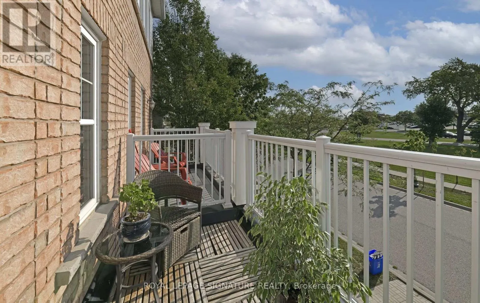 116 HARBOURSIDE DRIVE