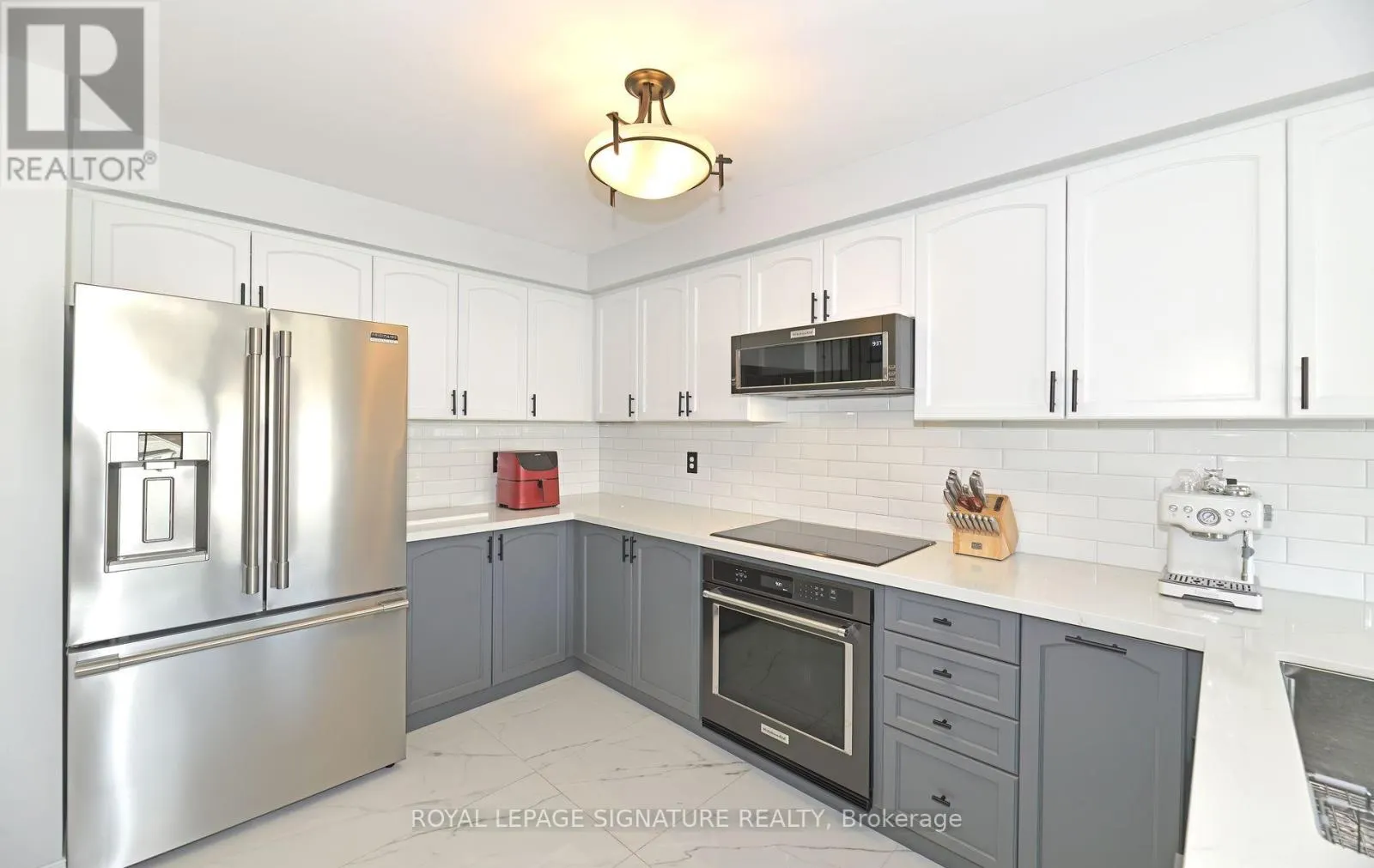 116 HARBOURSIDE DRIVE