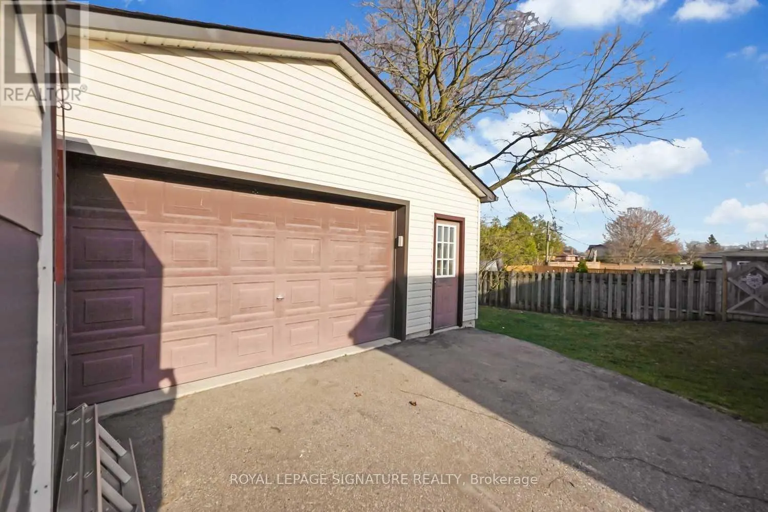 473 FERNHILL BOULEVARD