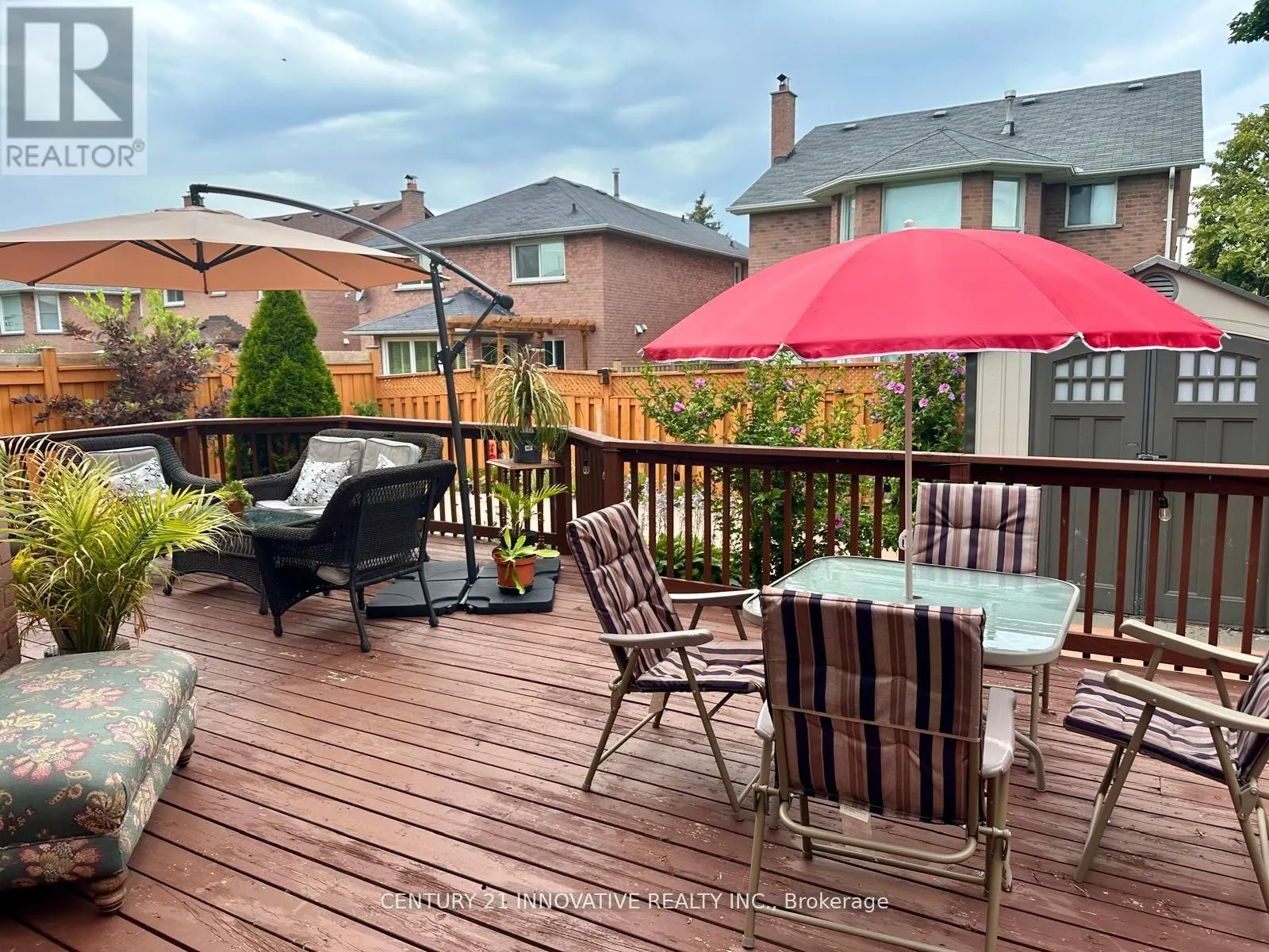 560 STEEPLE HILL