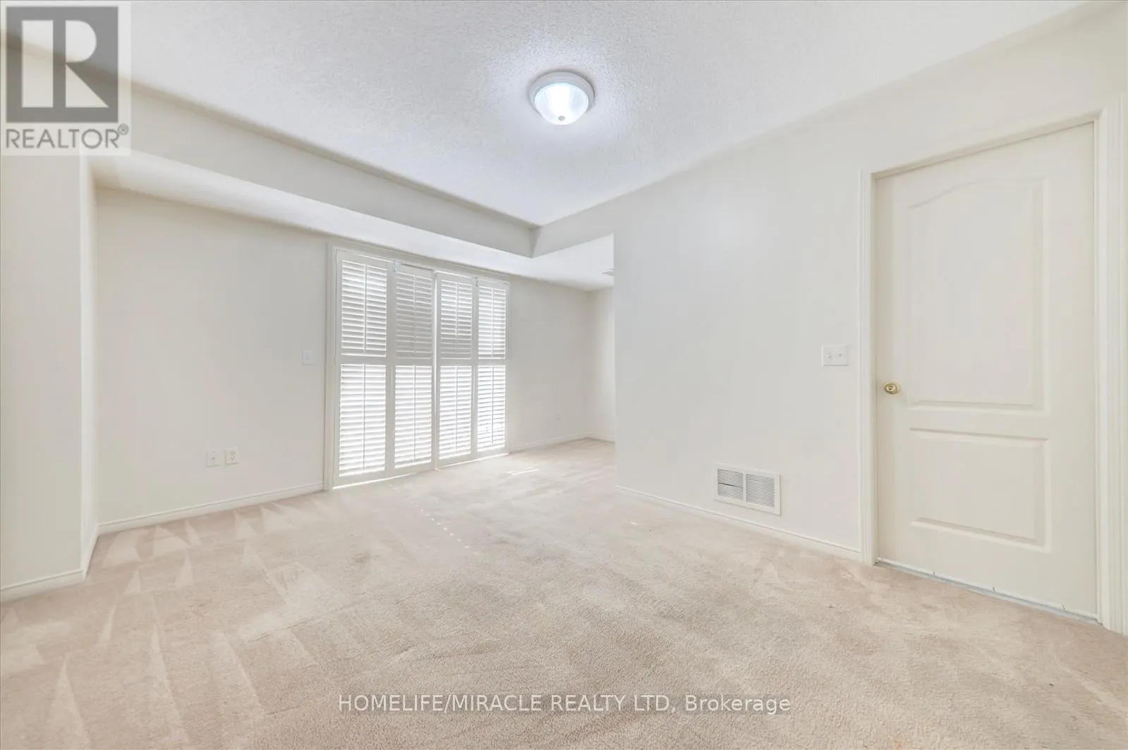 36 JENKINSON WAY