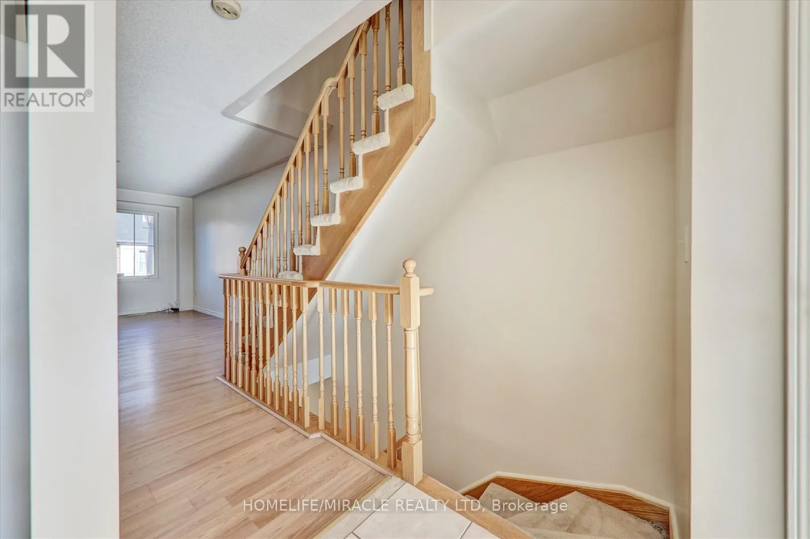 36 JENKINSON WAY