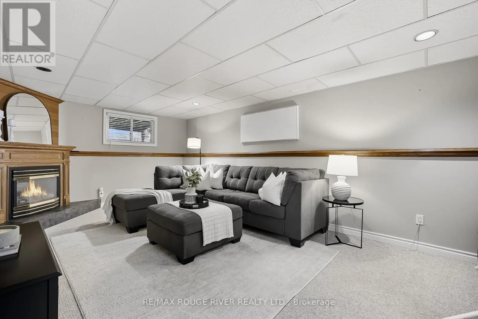 7 VINCENT COURT