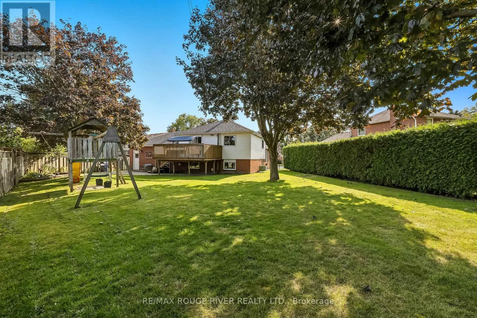 7 VINCENT COURT