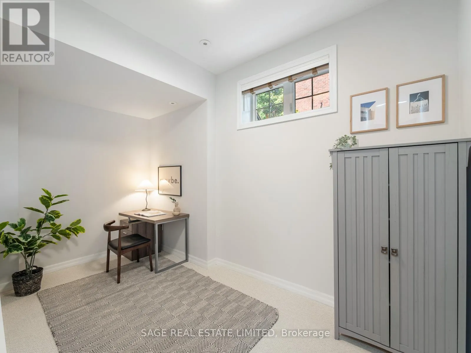31 TOMPKINS MEWS