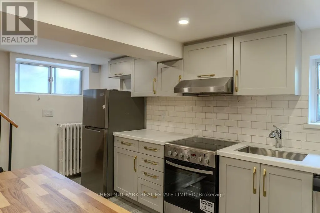 LOWER - 1065 PAPE AVENUE