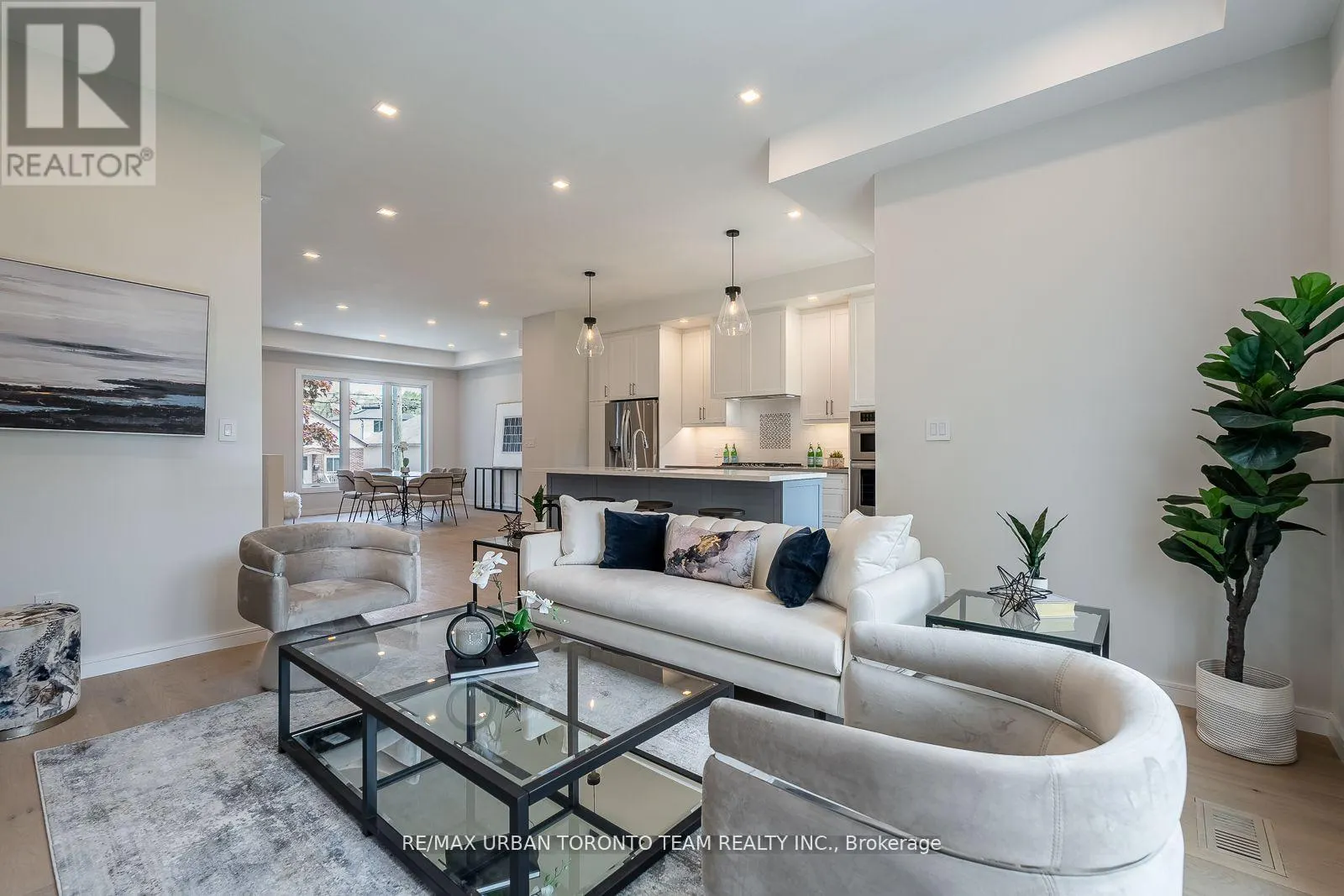 26 KALMAR AVENUE