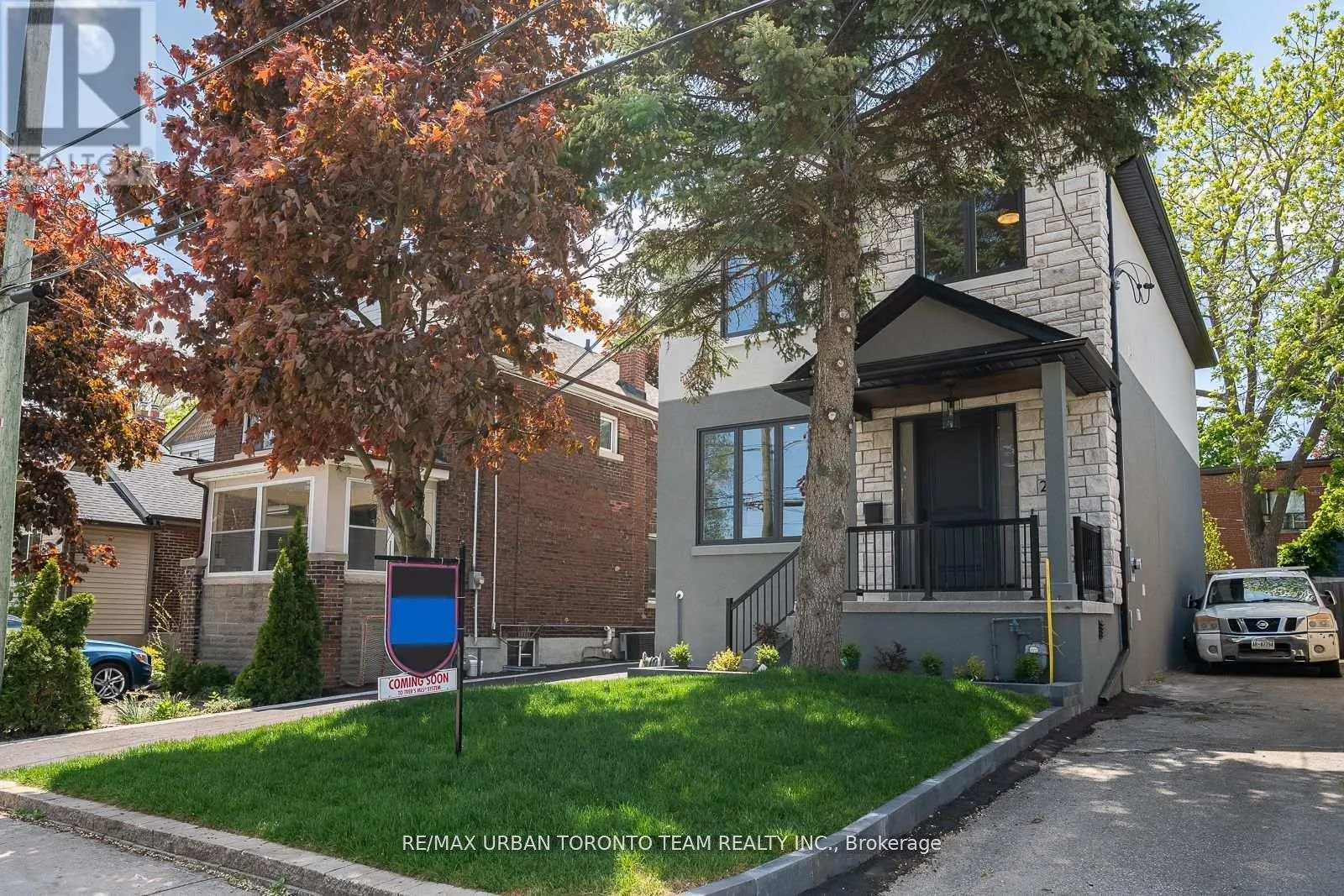 26 KALMAR AVENUE