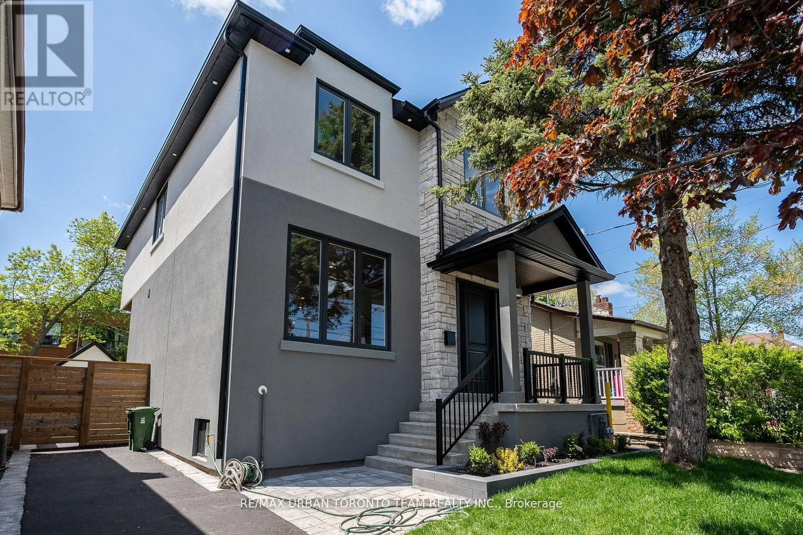 26 KALMAR AVENUE