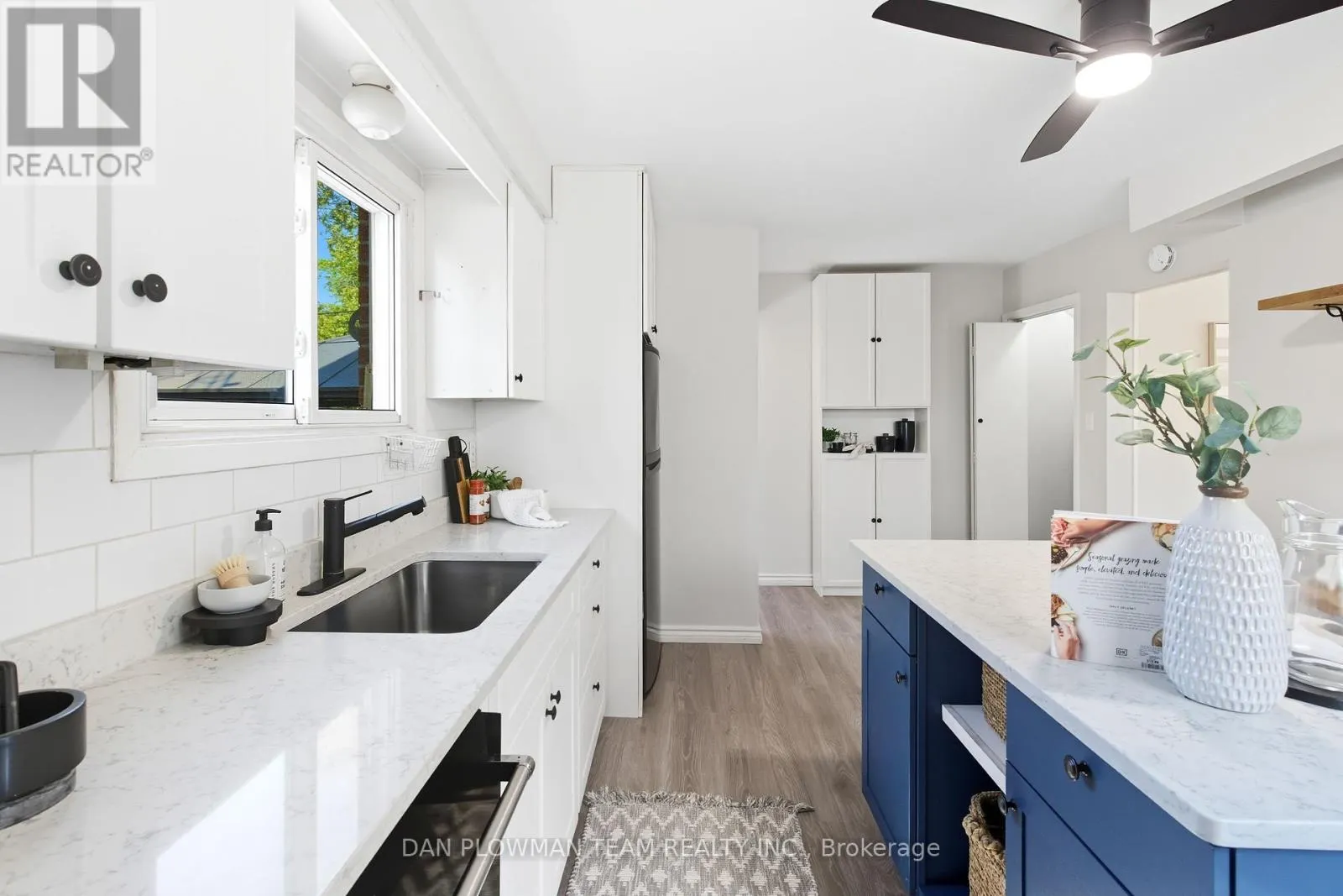 387 SURREY DRIVE
