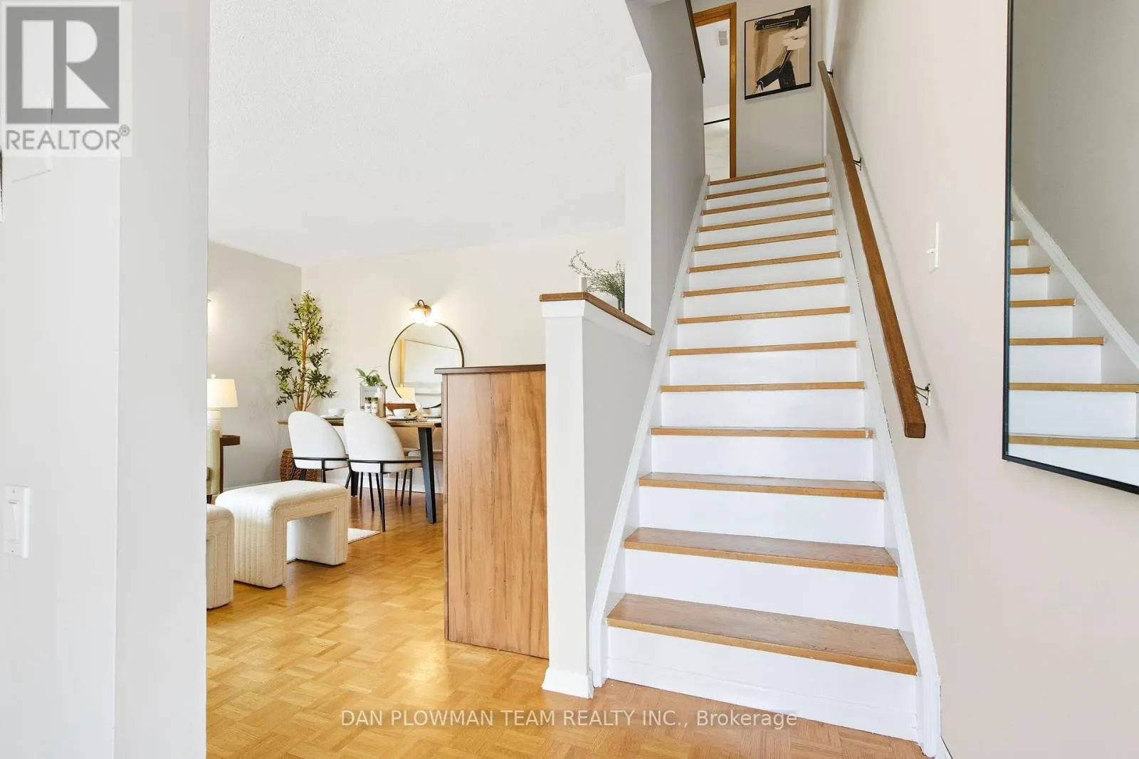 387 SURREY DRIVE