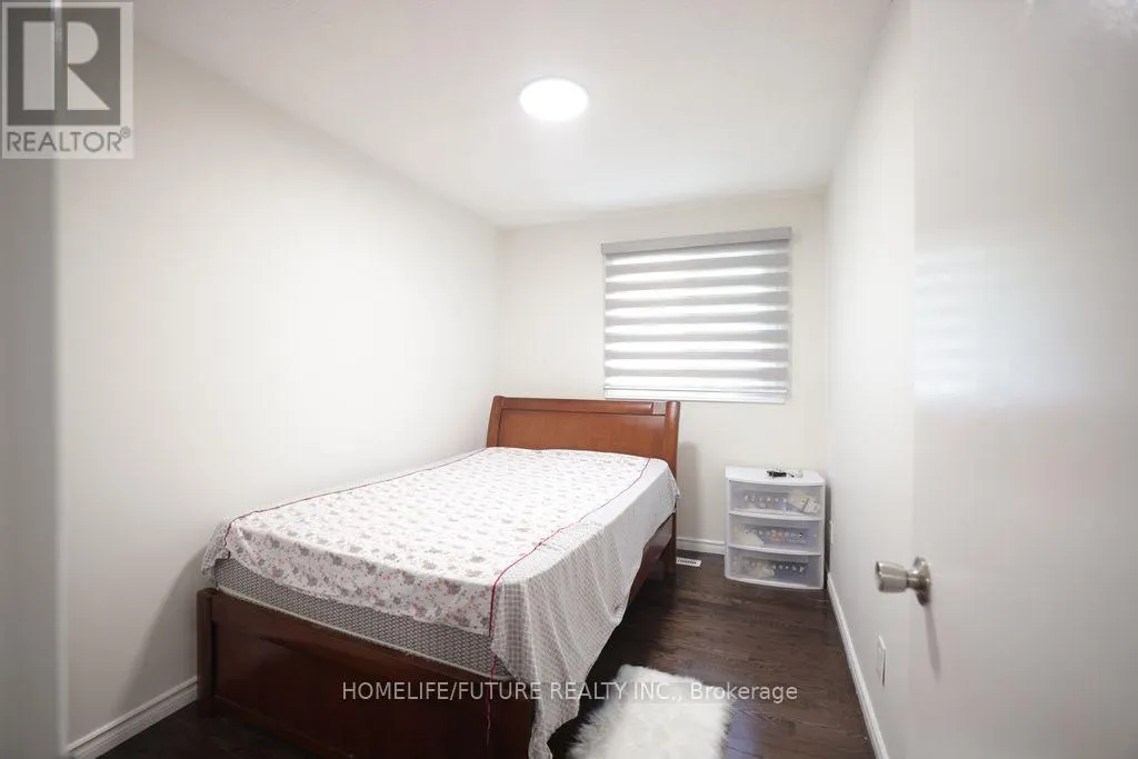 5 - 34 DUNDALK DRIVE