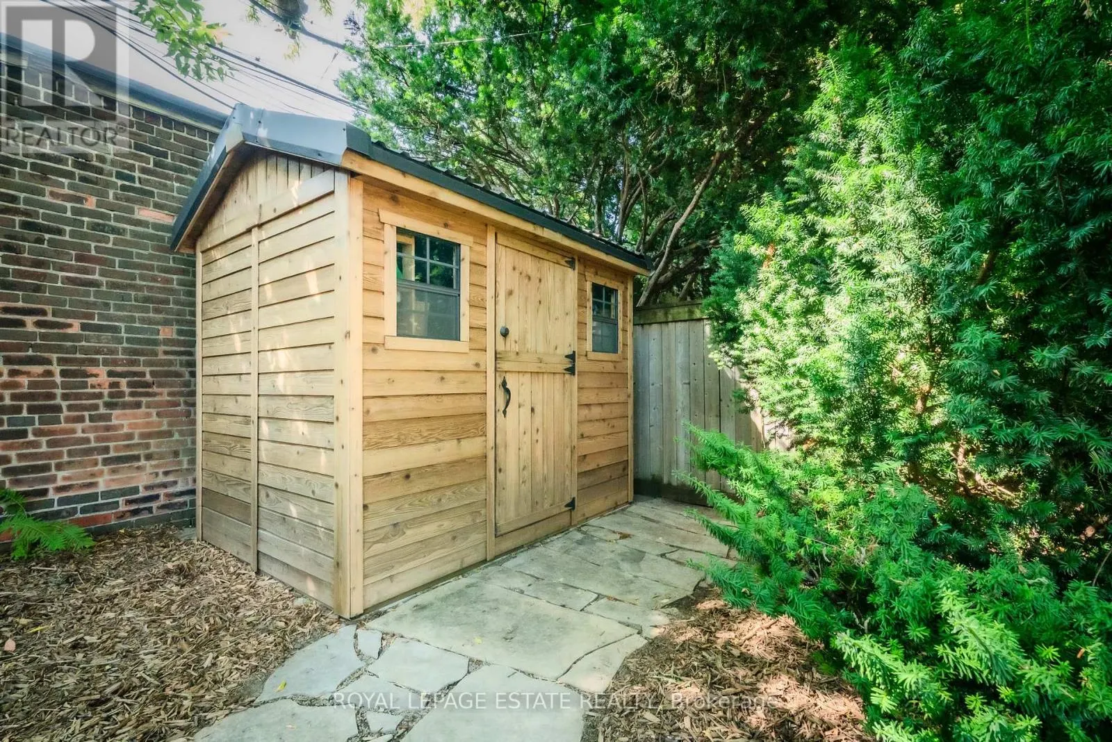 146 ASHDALE AVENUE