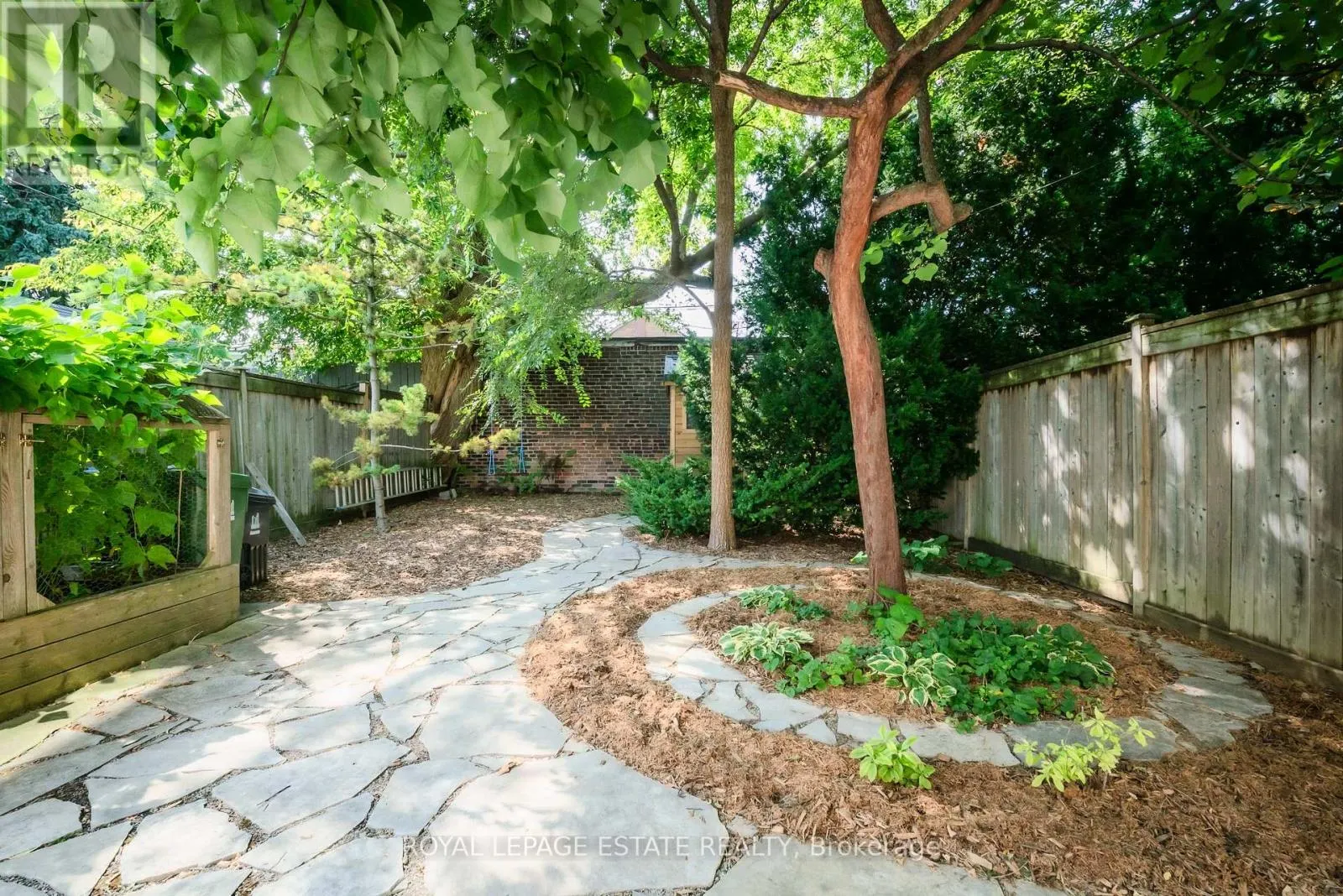 146 ASHDALE AVENUE