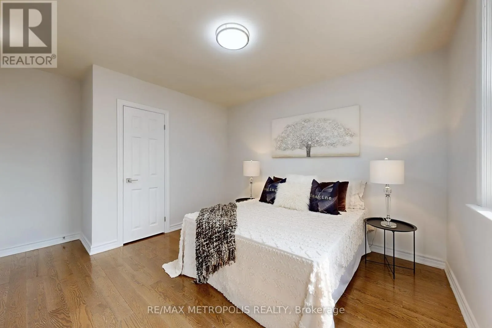 162 LORD ROBERTS DRIVE