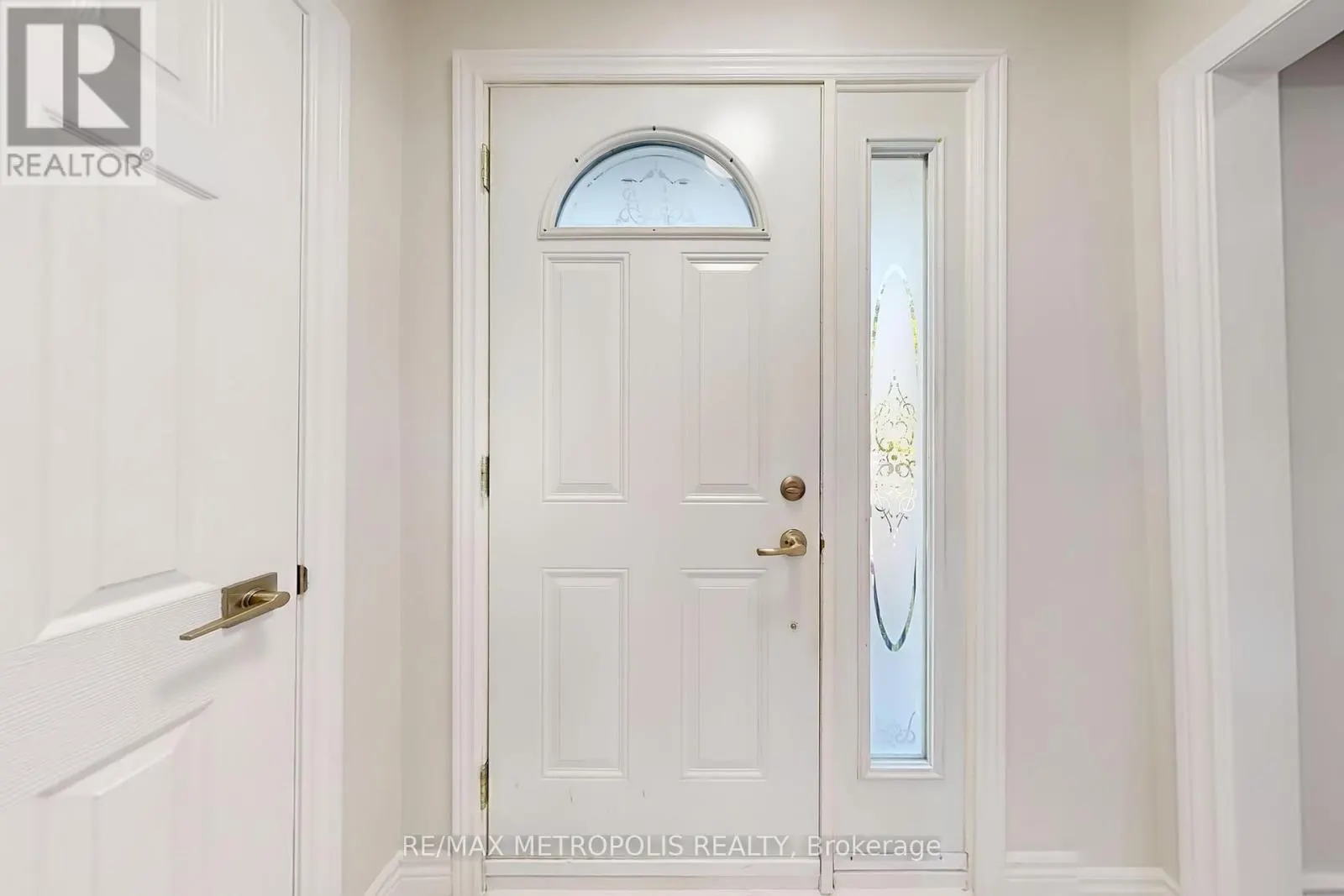 162 LORD ROBERTS DRIVE