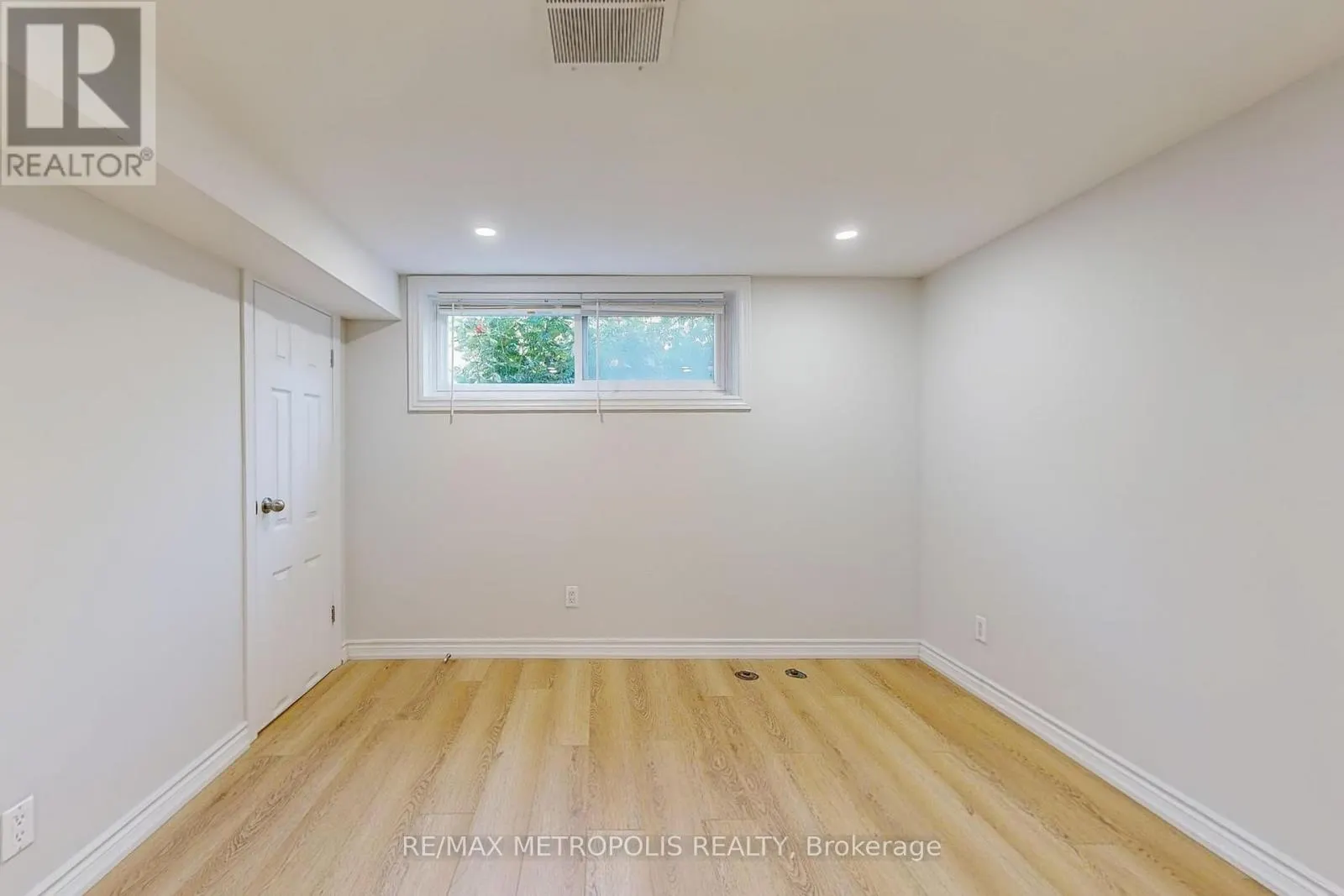 162 LORD ROBERTS DRIVE