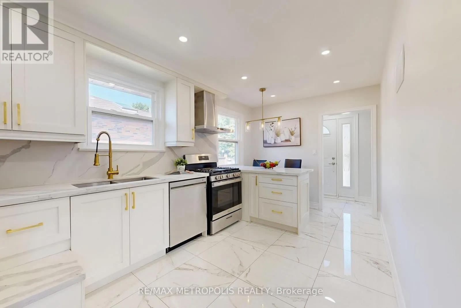 162 LORD ROBERTS DRIVE
