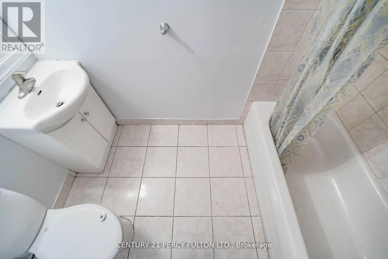 BSMT - 72 LYNVALLEY CRESCENT