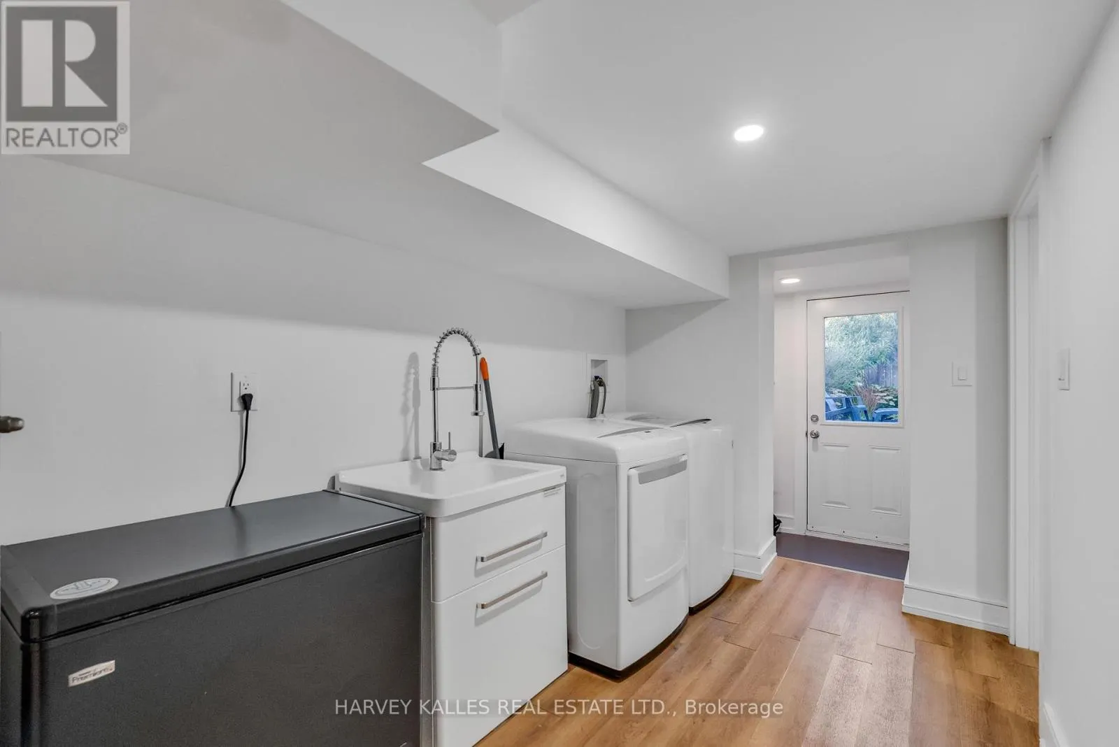 127 ALTON AVENUE