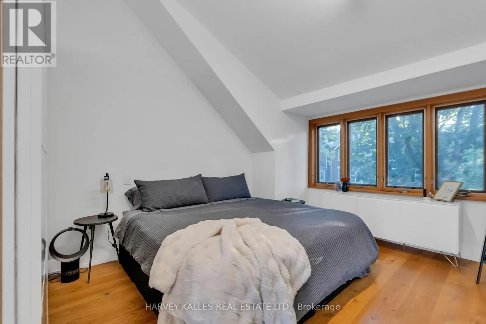 127 ALTON AVENUE