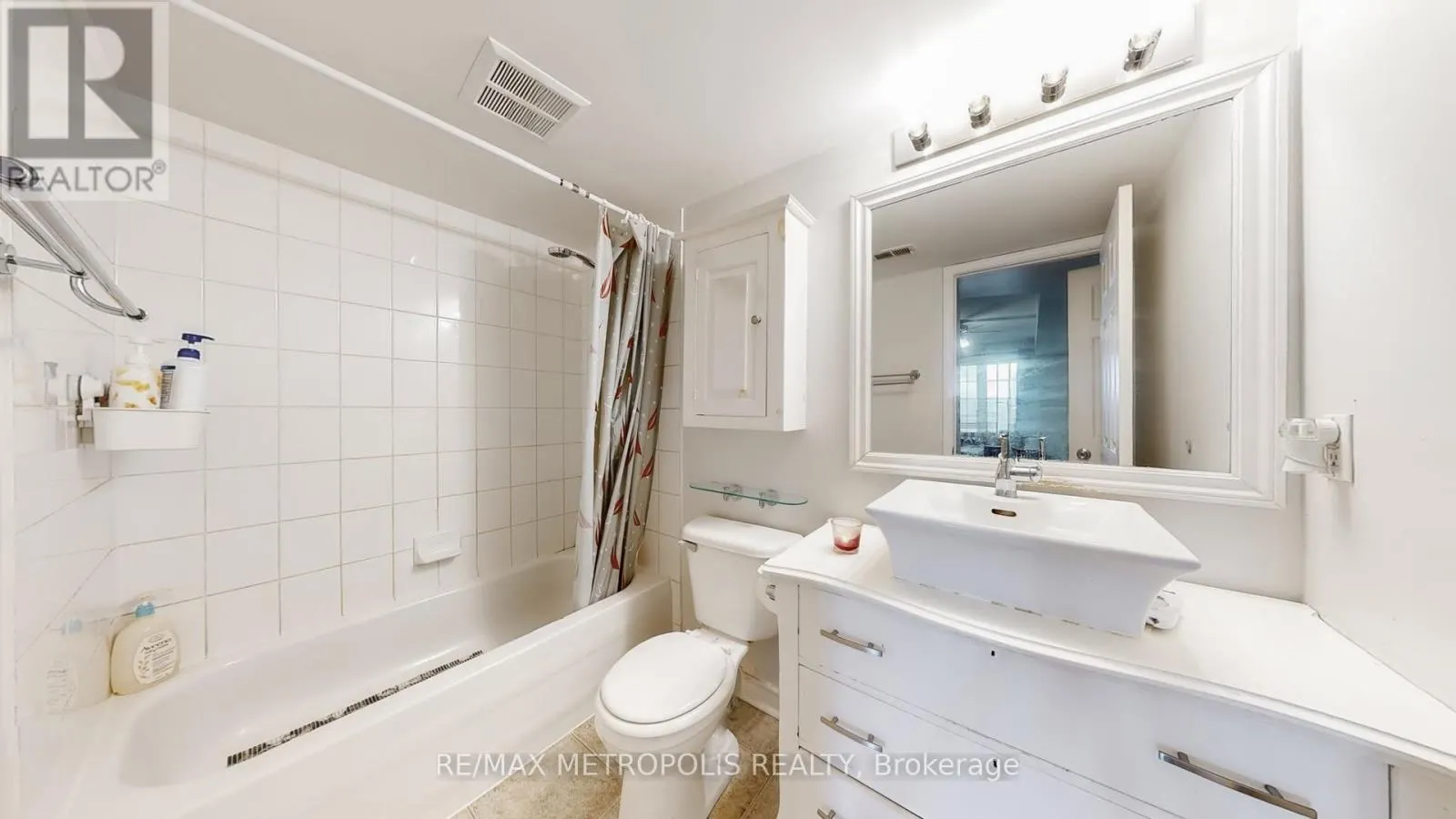 3 - 72 PETRA WAY