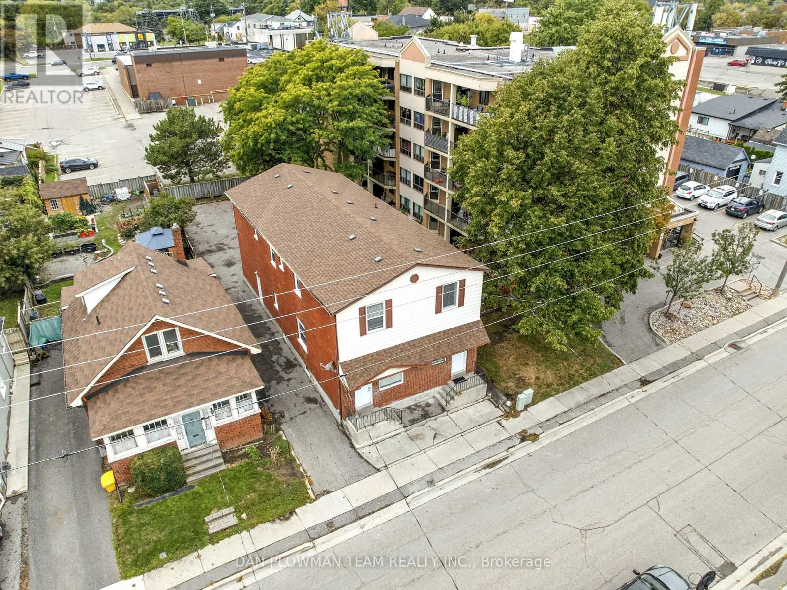 476 ALBERT STREET